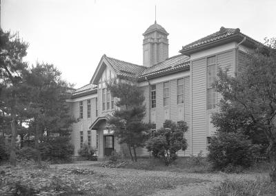 緯度観測所本館